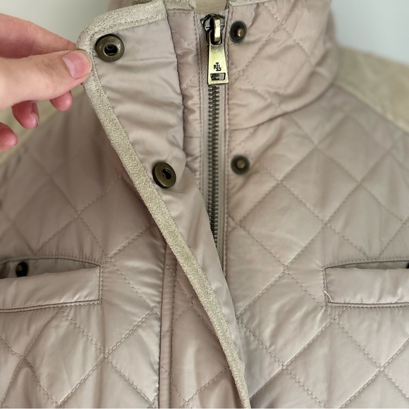 Lauren Ralph Lauren Diamond-Quilted Mockneck Jacket in Birch, Large - Picture 6 of 15